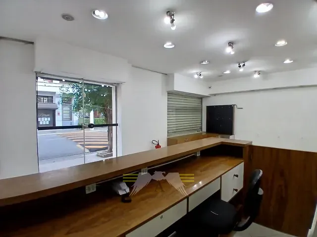 Sala para alugar, no bairro Belém em São Paulo