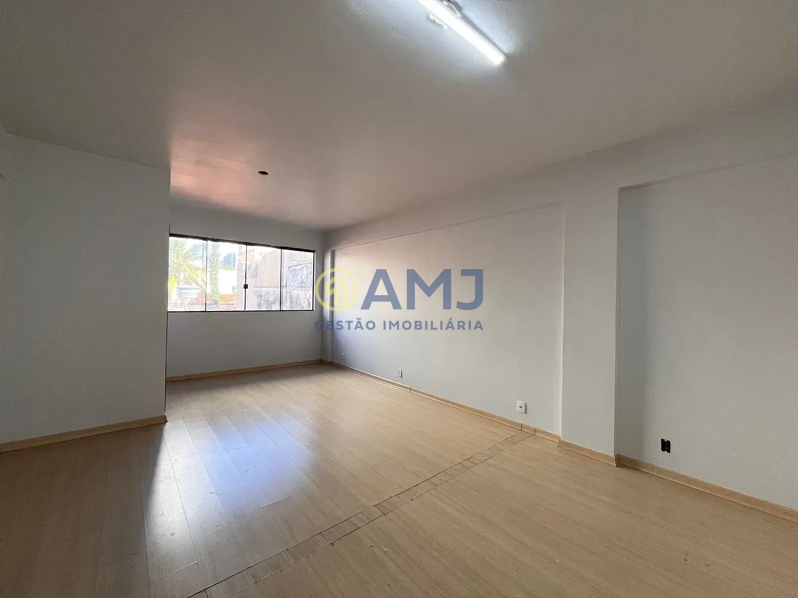 Sala-Conjunto, 27 m² - Foto 1