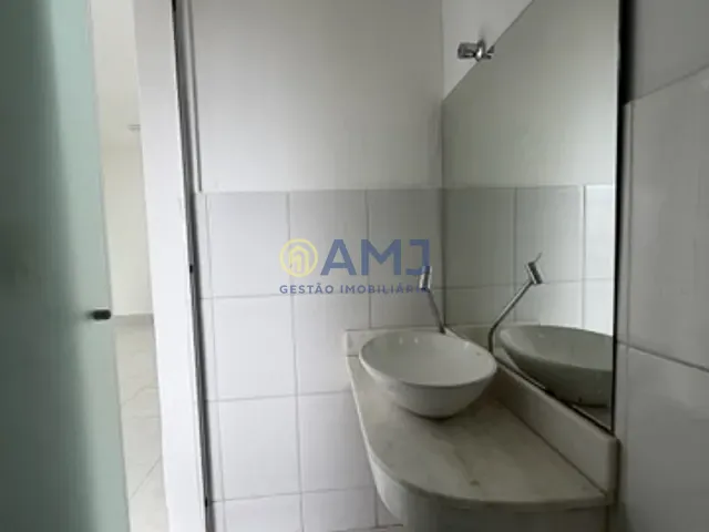 Sala para alugar, no bairro Setor Bueno em Goiânia