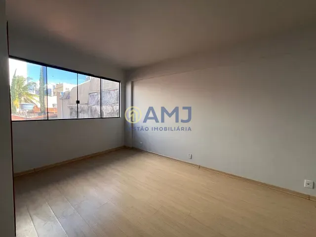 Sala para alugar, no bairro Setor Bueno em Goiânia