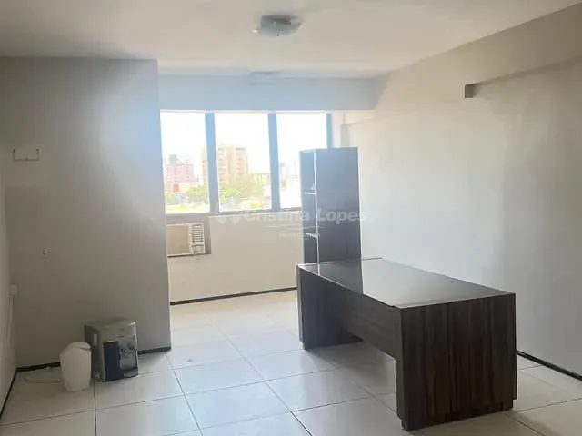 Sala à venda, no bairro Centro em Teresina