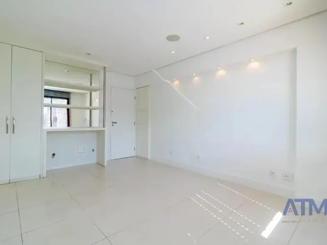 Sala para alugar, no bairro Batel em Curitiba