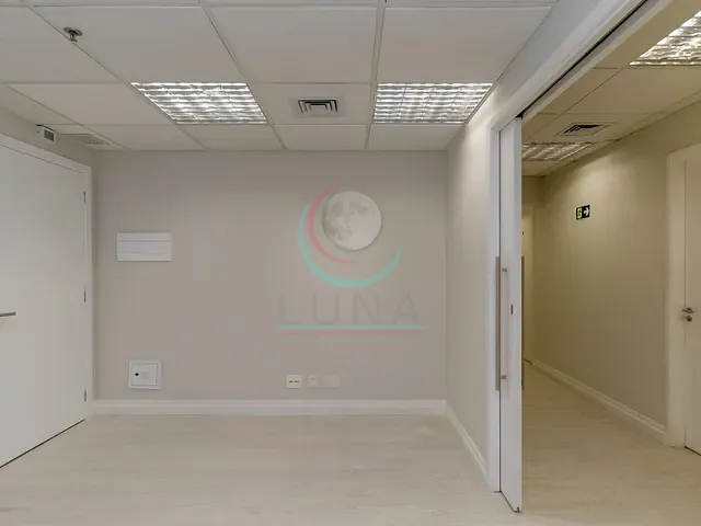 Sala para alugar, no bairro Santa Cecília em São Paulo