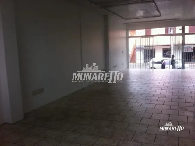 Sala 1 quarto e 1 banheiro, para alugar, no bairro Centro em Concórdia