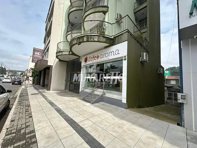 Sala 1 quarto e 1 banheiro, para alugar, no bairro Centro em Concórdia