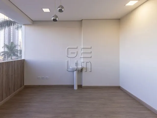 Sala com 84m², à venda ou para alugar, no bairro Gleba Fazenda Palhano em Londrina