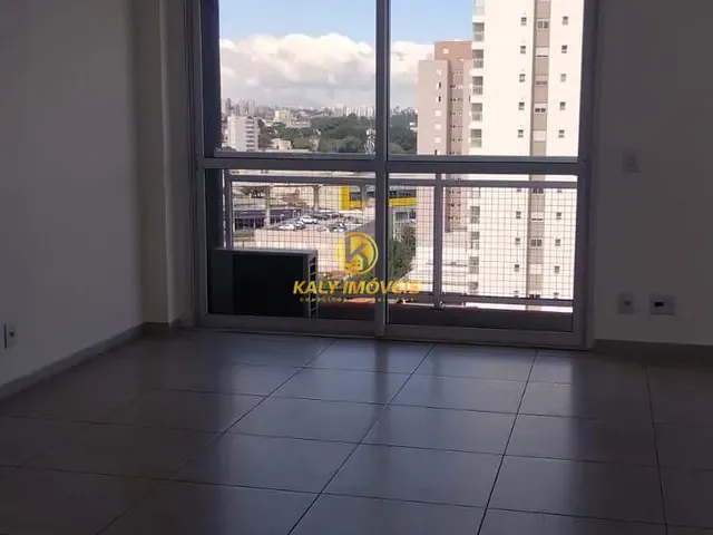 Sala à venda, no bairro Vila Prudente em São Paulo