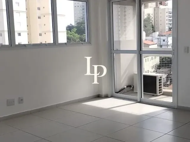 Sala à venda, no bairro Vila Prudente em São Paulo