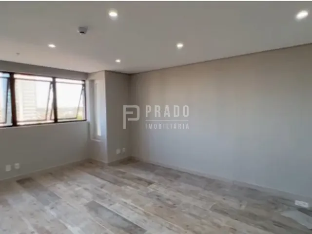 Sala à venda, no bairro São Gonçalo em Pelotas