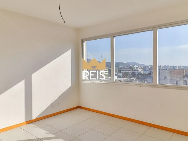 Sala à venda, no bairro Campo Grande em Rio de Janeiro