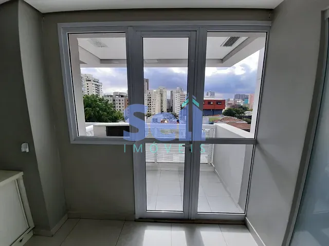 Sala à venda, no bairro Vila Pompéia em São Paulo