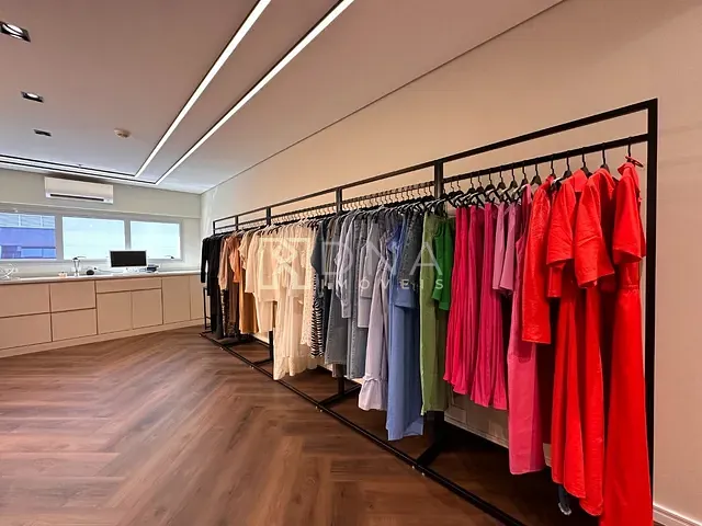 Sala com 60m², à venda, no bairro Jardim Aquarius em São José dos Campos