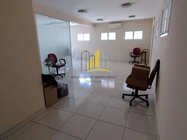 Sala com 150m², para alugar, no bairro Vila Aricanduva em São Paulo