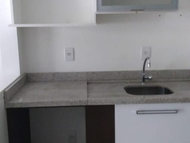 Sala com 82m², à venda, no bairro Centro em Balneário Camboriú