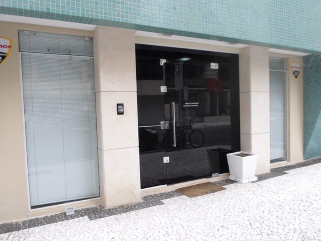 Sala com 82m², à venda, no bairro Centro em Balneário Camboriú