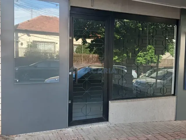 Sala para alugar, no bairro Centro em Apucarana
