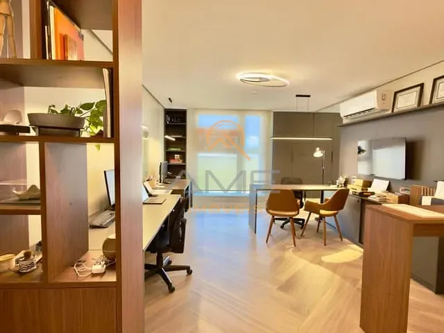 Sala à venda, no bairro Três Vendas em Pelotas
