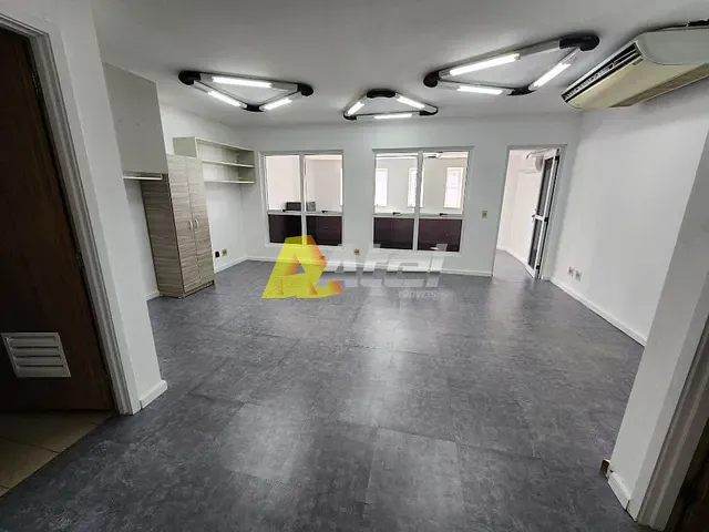Sala com 52m², à venda, no bairro Barra da Tijuca em Rio de Janeiro