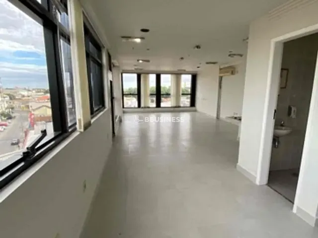 Sala para alugar, no bairro Centro em Campos dos Goytacazes