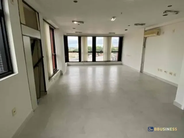 Sala para alugar, no bairro Centro em Campos dos Goytacazes