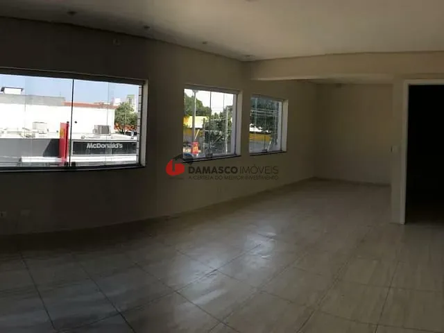 Sala com 28m², para alugar, no bairro Osvaldo Cruz em São Caetano do Sul