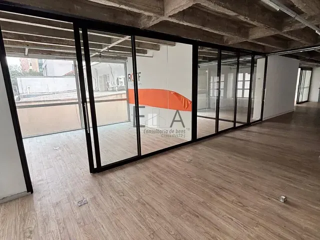 Sala com 400m², para alugar, no bairro Cerqueira César em São Paulo