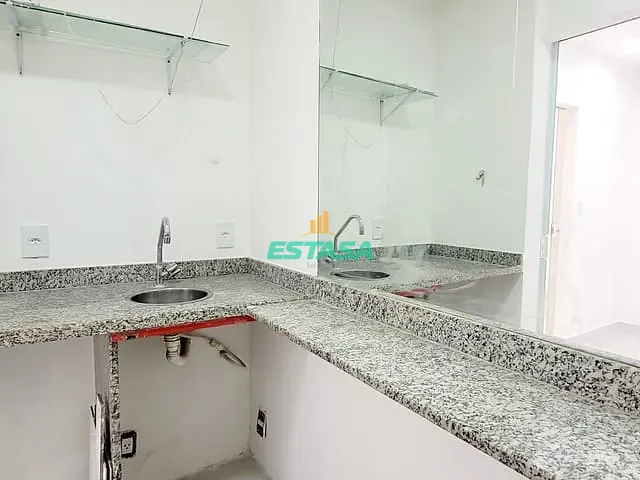 Sala para alugar, no bairro Copacabana em Rio de Janeiro