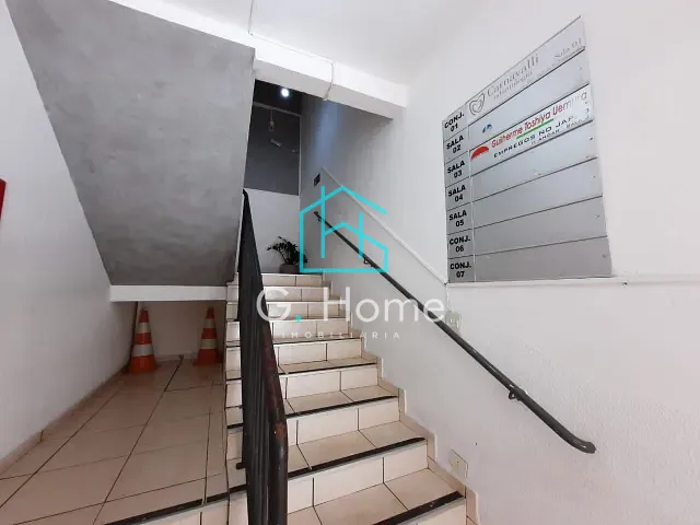 Sala para alugar, no bairro Centro em Londrina