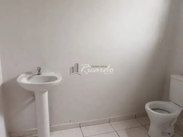 Sala com 345m², à venda, no bairro Jardim Paraná em Arapongas