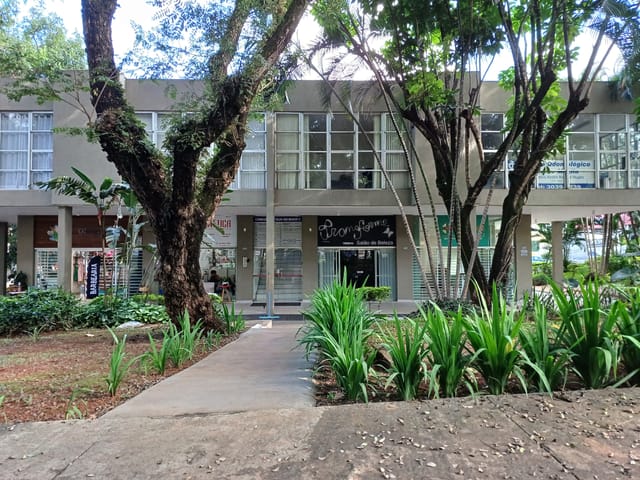 Sala para alugar, no bairro Asa Norte em Brasília