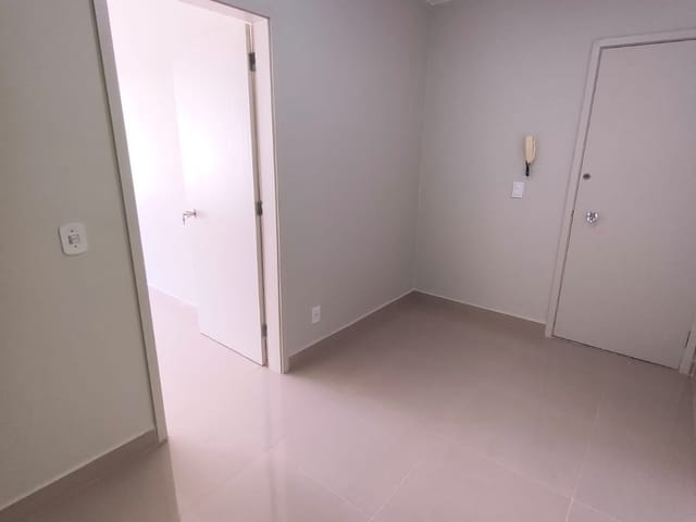 Sala para alugar, no bairro Asa Norte em Brasília