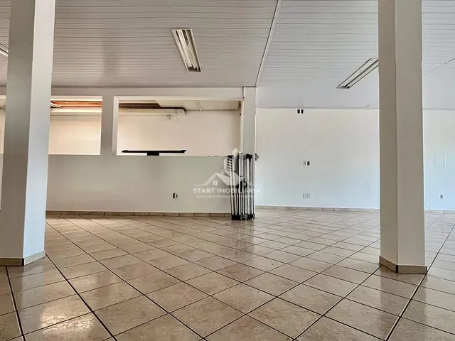 Sala para alugar, no bairro Jardim Santa Helena em Pederneiras