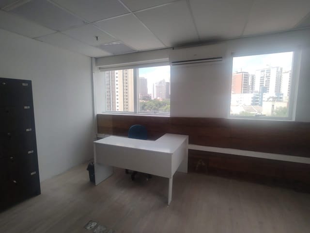 Sala com 80m², para alugar, no bairro Rudge Ramos em São Bernardo do Campo
