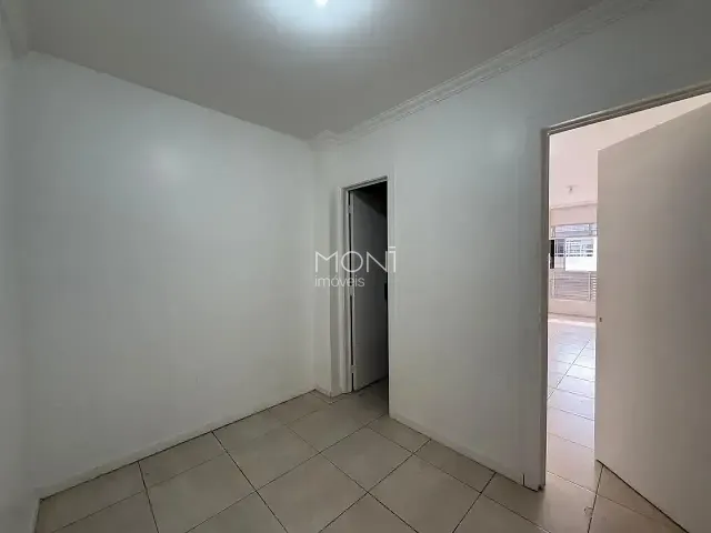 Sala à venda, no bairro Asa Sul em Brasília