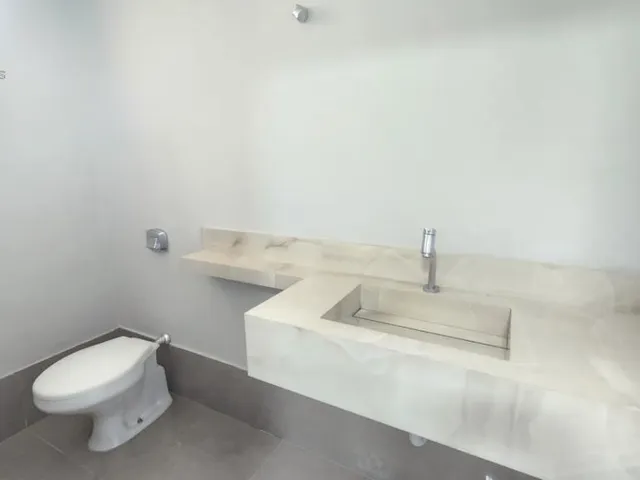 Sala com 85m², para alugar, no bairro Centro em Londrina