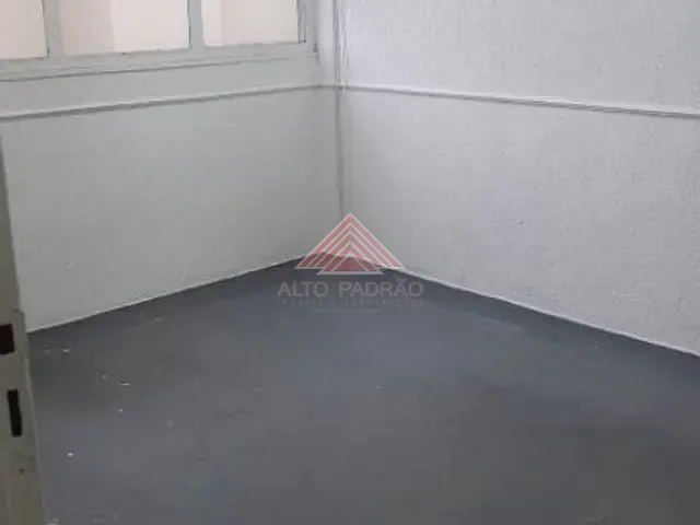 Sala para alugar, no bairro Vila Assis Brasil em Mauá