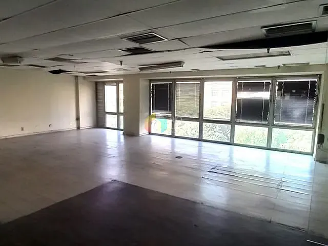 Sala com 290m², à venda ou para alugar, no bairro Centro em Rio de Janeiro