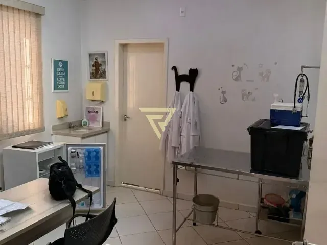 Sala com 110m², para alugar, no bairro Jardim Irajá em Ribeirão Preto