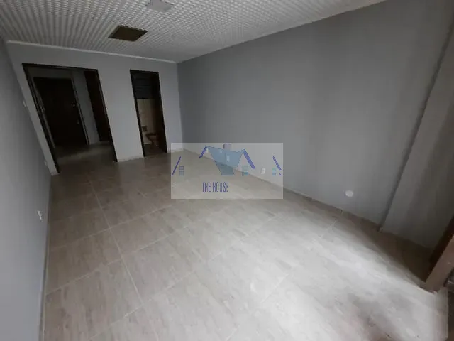 Sala à venda, no bairro Centro em Niterói
