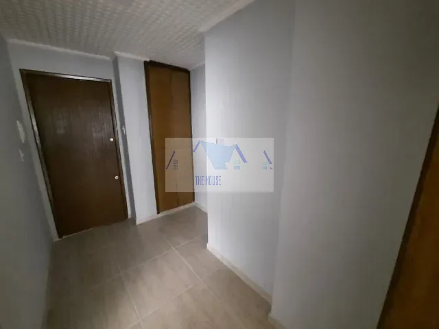 Sala à venda, no bairro Centro em Niterói