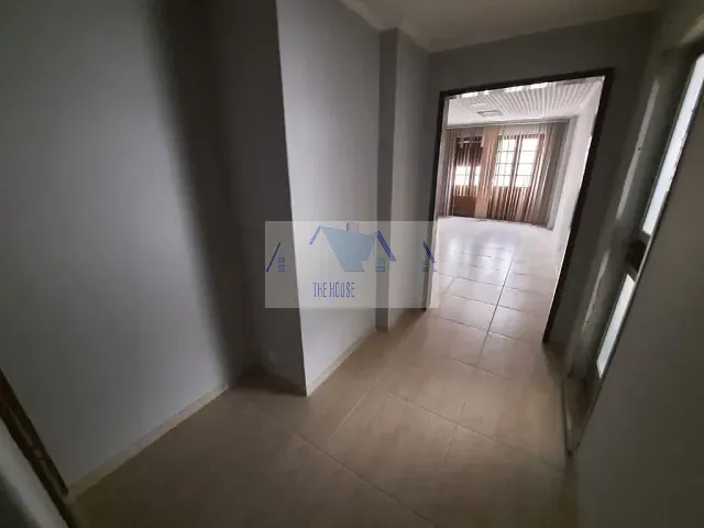 Sala à venda, no bairro Centro em Niterói