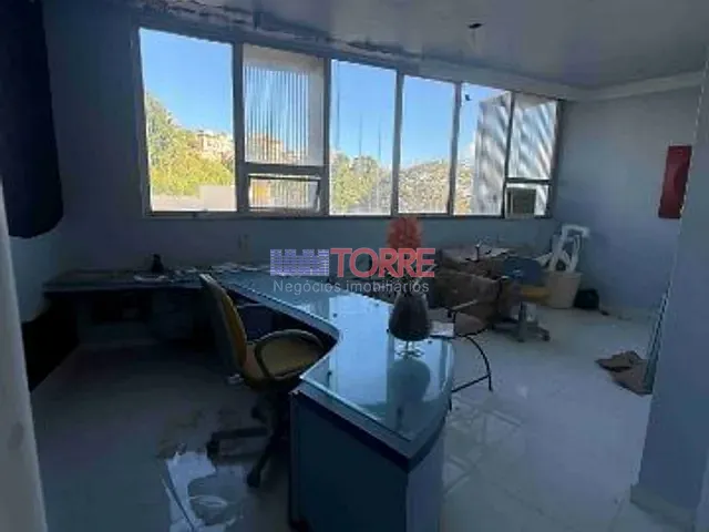 Sala com 32m², à venda, no bairro São Sebastião em Ilhéus
