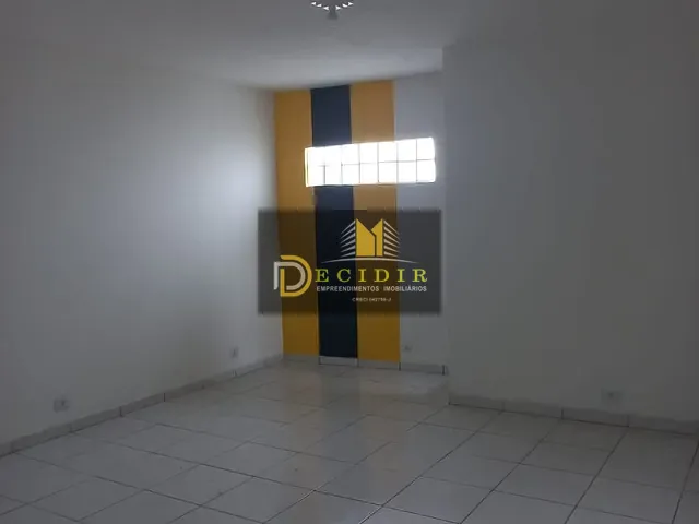 Sala com 26m², para alugar, no bairro Vila Carrão em São Paulo