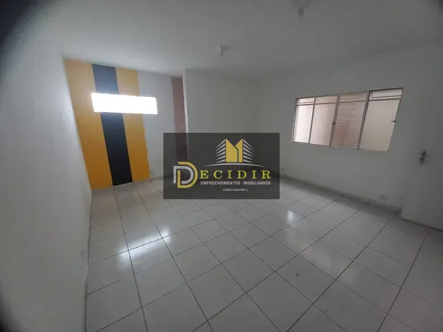Sala com 26m², para alugar, no bairro Vila Carrão em São Paulo
