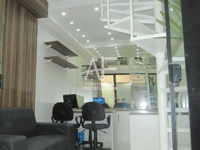 Sala com 50m², para alugar, no bairro Centro em Taubaté