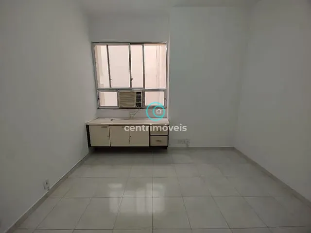 Sala à venda, no bairro Tijuca em Rio de Janeiro