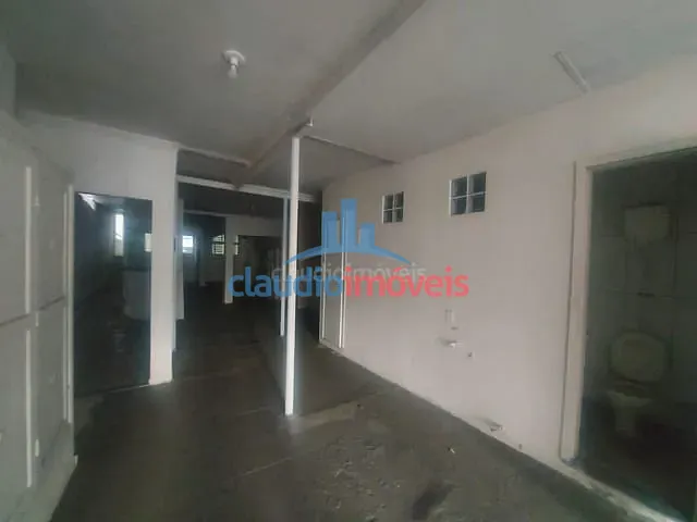 Loja para alugar, no bairro Centro em Barra Mansa