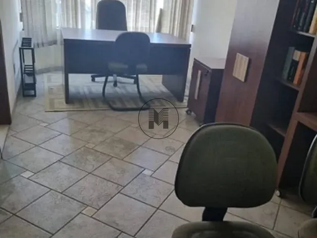 Sala à venda, no bairro Centro em Taubaté