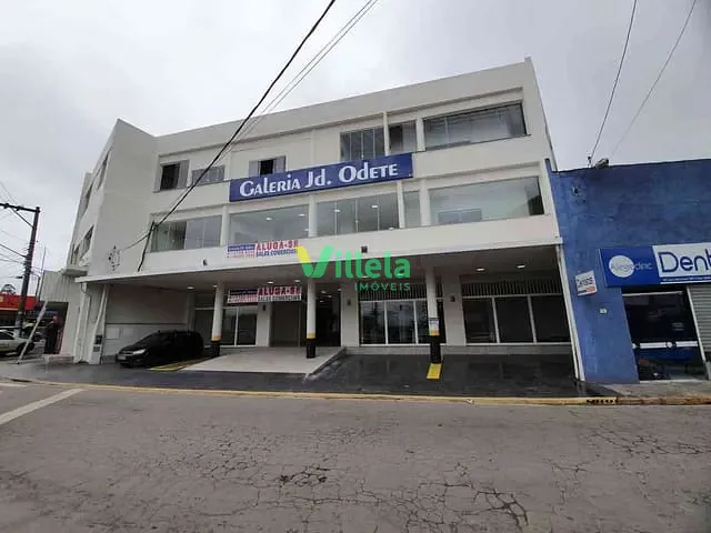 Sala para alugar, no bairro Jardim dos Ipês em Itaquaquecetuba