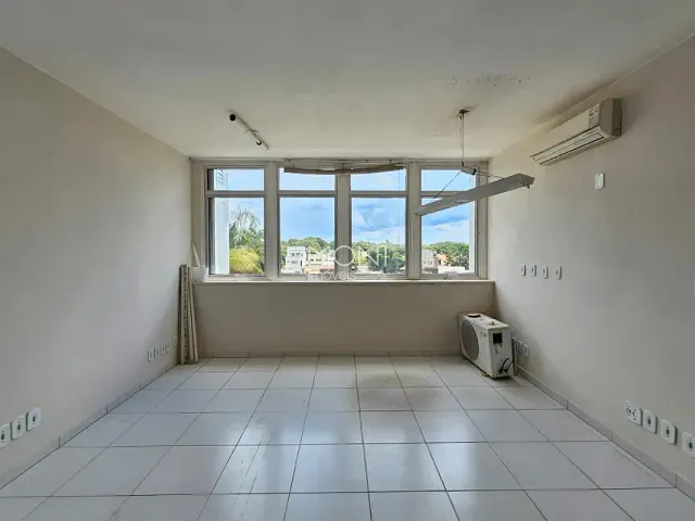 Sala para alugar, no bairro Asa Sul em Brasília